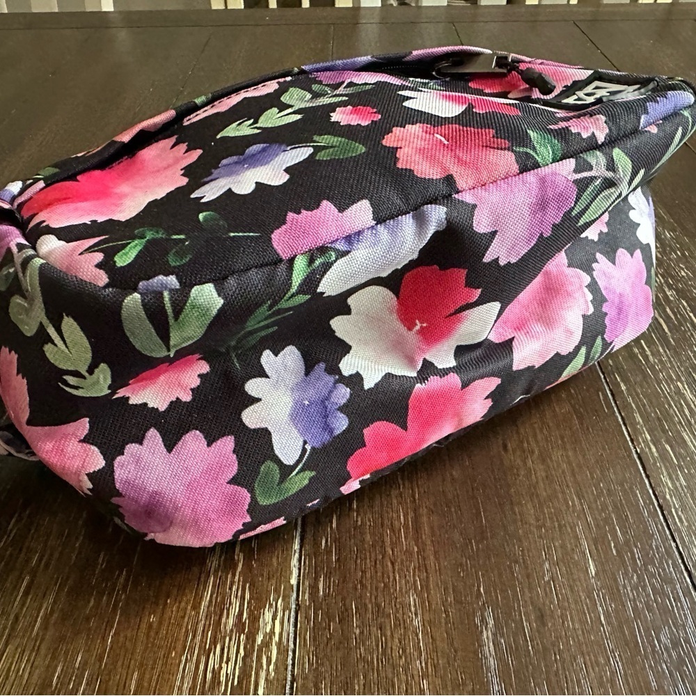 Avalanche floral cosmetics bag - Picture 6 of 10